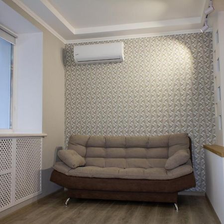Уютная Vip-Студия В Центре. Vinnytsia Exteriör bild