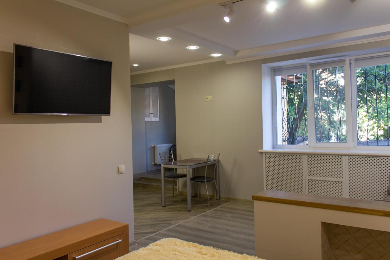 Уютная Vip-Студия В Центре. Vinnytsia Exteriör bild